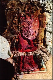 "Face à des Murs"